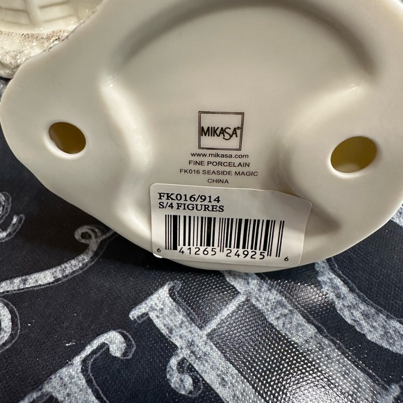 Mikasa lighthouse group - Picture 2 of 6